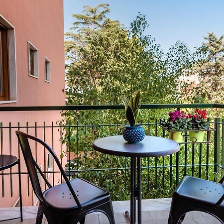 Mako Sorrento Suites Eksteriør billede
