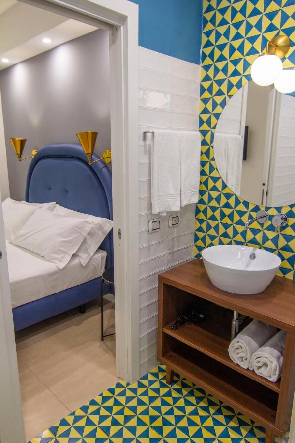 Mako Sorrento Suites Eksteriør billede
